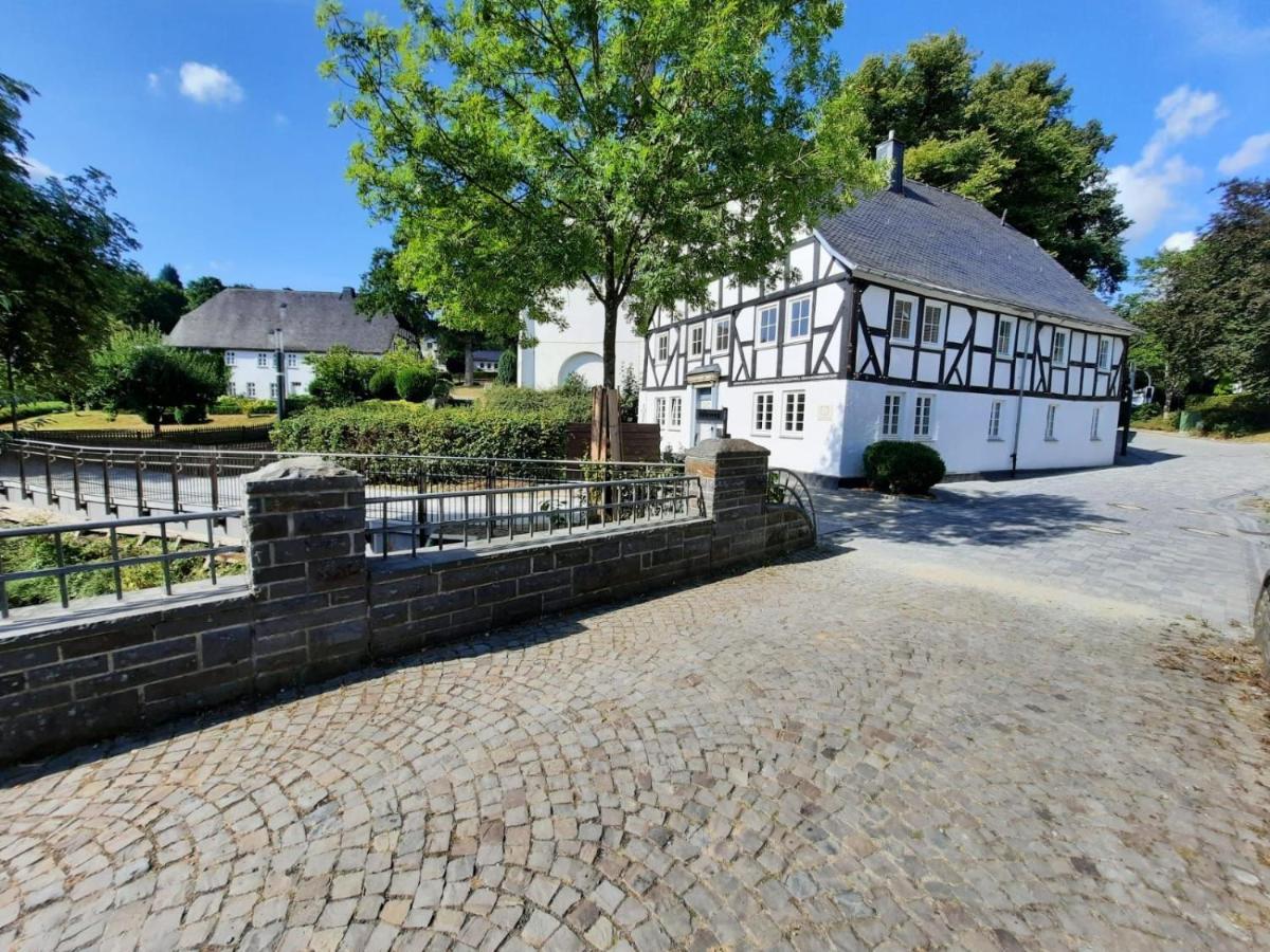 Ferienwohnung Am Kurpark Eslohe Exterior foto